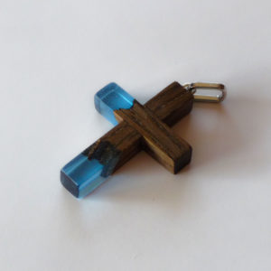 Kreuz-Räuchereiche-Blau